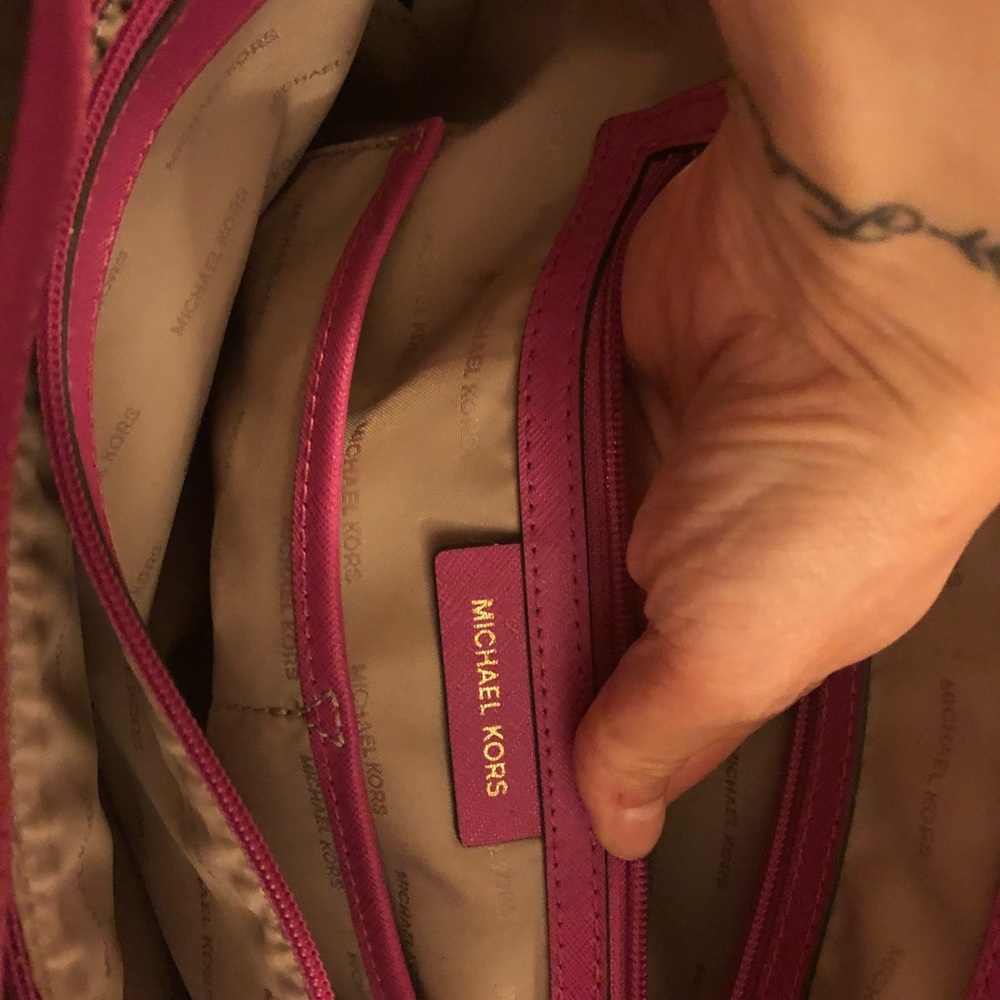 Authentic Pink Michael Kors Handbag And Wallet - image 5